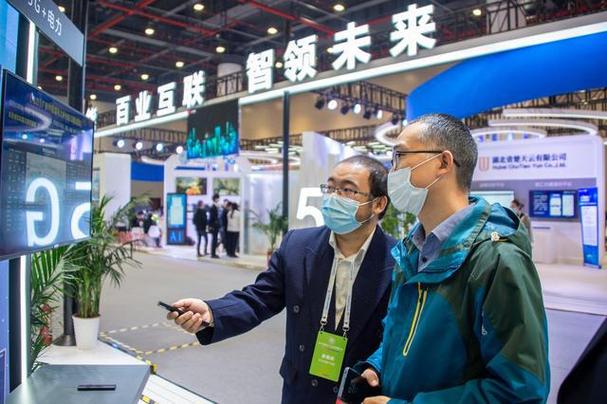 “智改数转”赋能制造业 灯塔工厂如何借力互联网数据服务打造竞争新优势
